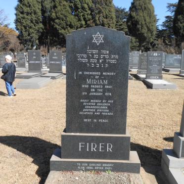 FIRER Miriam -1974
