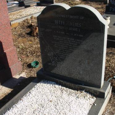 GOPAI Betty Jantjies 1924-2005