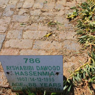 HASSENMIA Ayshabibi Dawood 1907-1995