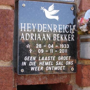 HEYDENREICH Adriaan Bekker 1933-2011