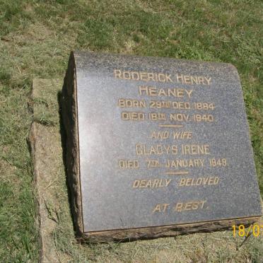 HEANEY Roderick Henry 1884-1940 &amp; Gladys Irene -1948