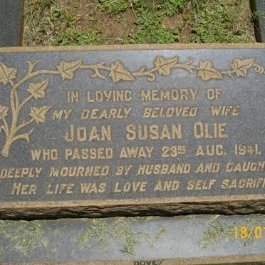 HOWARD Michael Carney James -1938 :: OLIE Joan Susan -1941