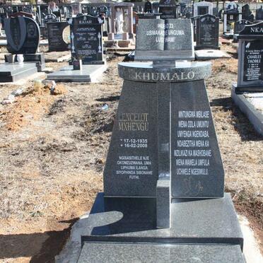 KHUMALO Lencelot Mxhengu 1935-2008