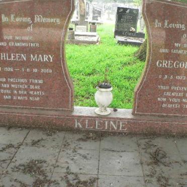 KLEINE Gregory Henry 1923-1993 &amp; Kathleen Mary 1926-2000
