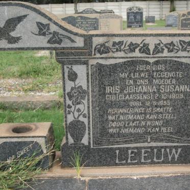 LEEUW Iris Johanna Susanna nee CLAASSENS 1909-1955