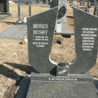LENGOASA Moses Bushy 1938-2000
