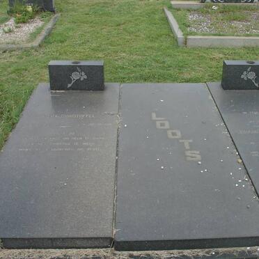 LOOTS Gert Christoffel 1916-1991 &amp; Johanna Cornelia Jacomina KANFER 1919-1976