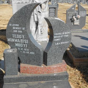 MBOYI Teddy Monwabisi 1979-1999