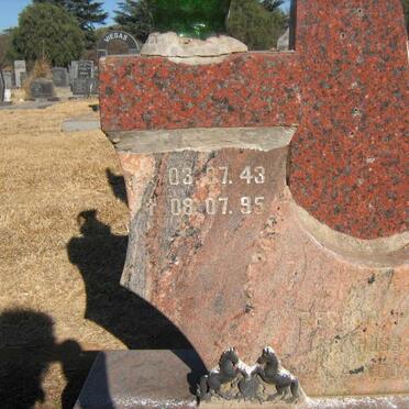 MBUBANE Reginald 1943-1995