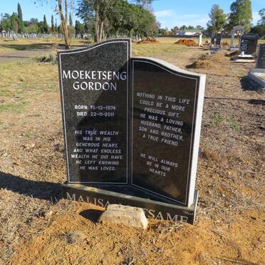 MOEKETSENG Gordon 1974-2011