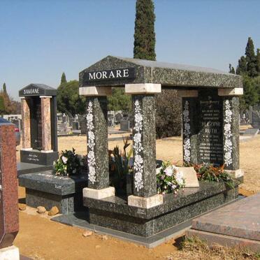 MORARE Hleziphi Ruth 1935-1995