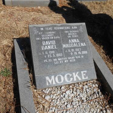 MOCKE David Daniel 1918-1989 &amp; Anna Magdalena 1927-2009