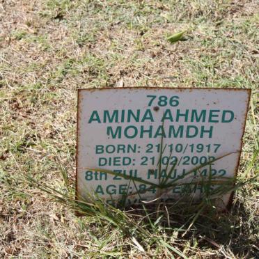 MOHAMDH Amina Ahmed 1917-2002