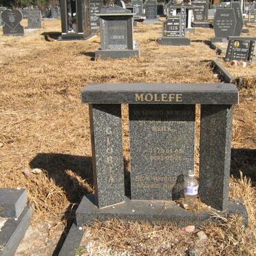 MOLEFE Gloria SELEMENG 1973-2002