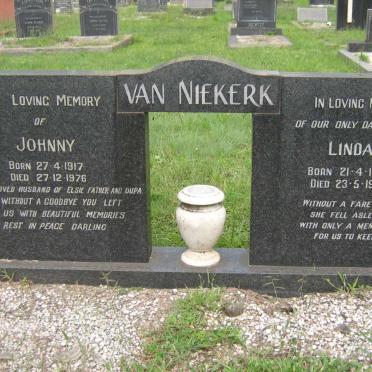 NIEKERK Johnny, van 1917-1976 :: VAN NIEKERK Linda 1953-1973