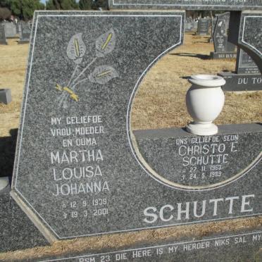 SCHUTTE Martha Louisa Johanna 1939-2001 :: SCHUTTE Christo E. 1963-1989