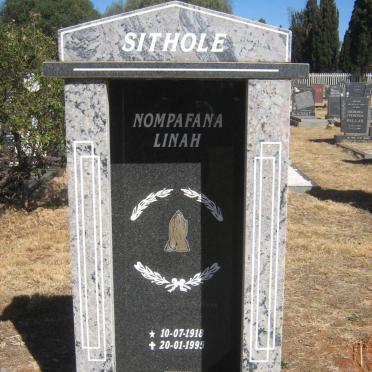 SITHOLE Nompafana Linah 1918-1995