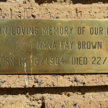 BROWN Fay 1904-2002