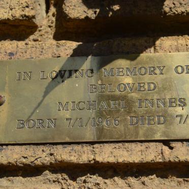 INNES Michael 1966-1979