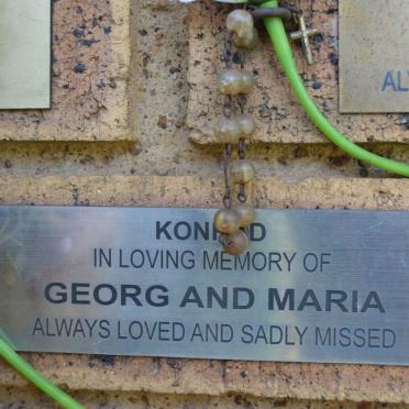 KON??D Georg &amp; Maria
