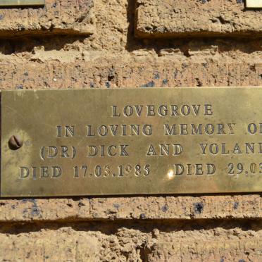 LOVEGROVE Dick -1985 &amp; Yolanda -1998