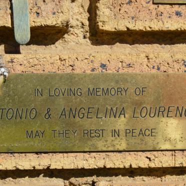LOURENCO Antonio &amp; Angelina