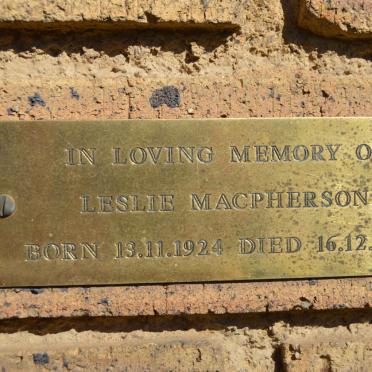 MACPHERSON Leslie 1924-1984