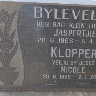 BYLEVELDT Jaspertjie 1968-1969 :: KLOPPER Nicole 1999-2003