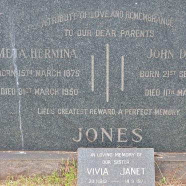 JONES John David 1880-1951 &amp; Meta Hermina 1875-1950 :: JONES Vivia Janet 1913-1971