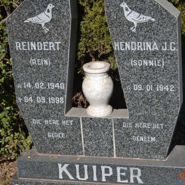 KUIPER Reindert 1940-1998 &amp; Hendrina J.C. 1942-