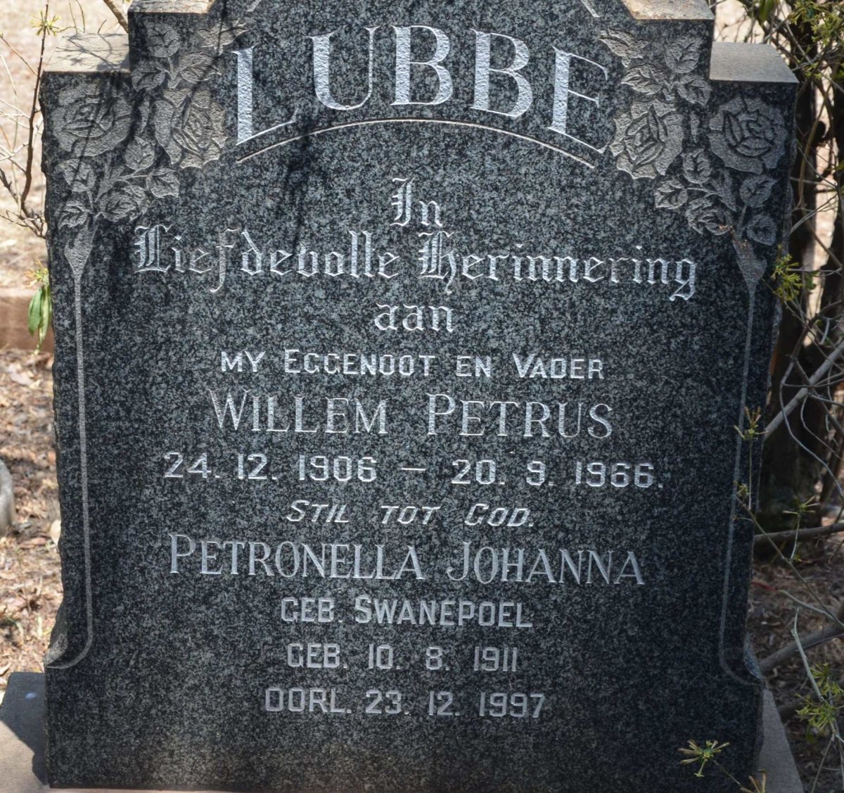 LUBBE Willem Petrus 1906-1966 &amp; Petronella Johanna SWANEPOEL 1911-1997