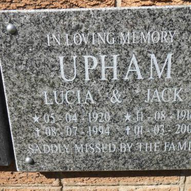 UPHAM Jack 1916-2007 &amp; Lucia 1920-1994