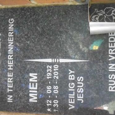 VILJOEN Miem 1932-2010