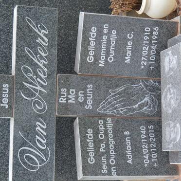 NIEKERK Martie C., van 1910-1986 :: VAN NIEKERK Adriaan B. 1940-2015