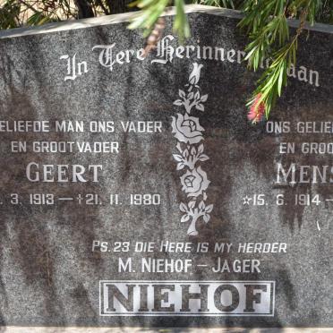 NIEHOF Geert 1913-1980 &amp; Mensiena 1914-2004