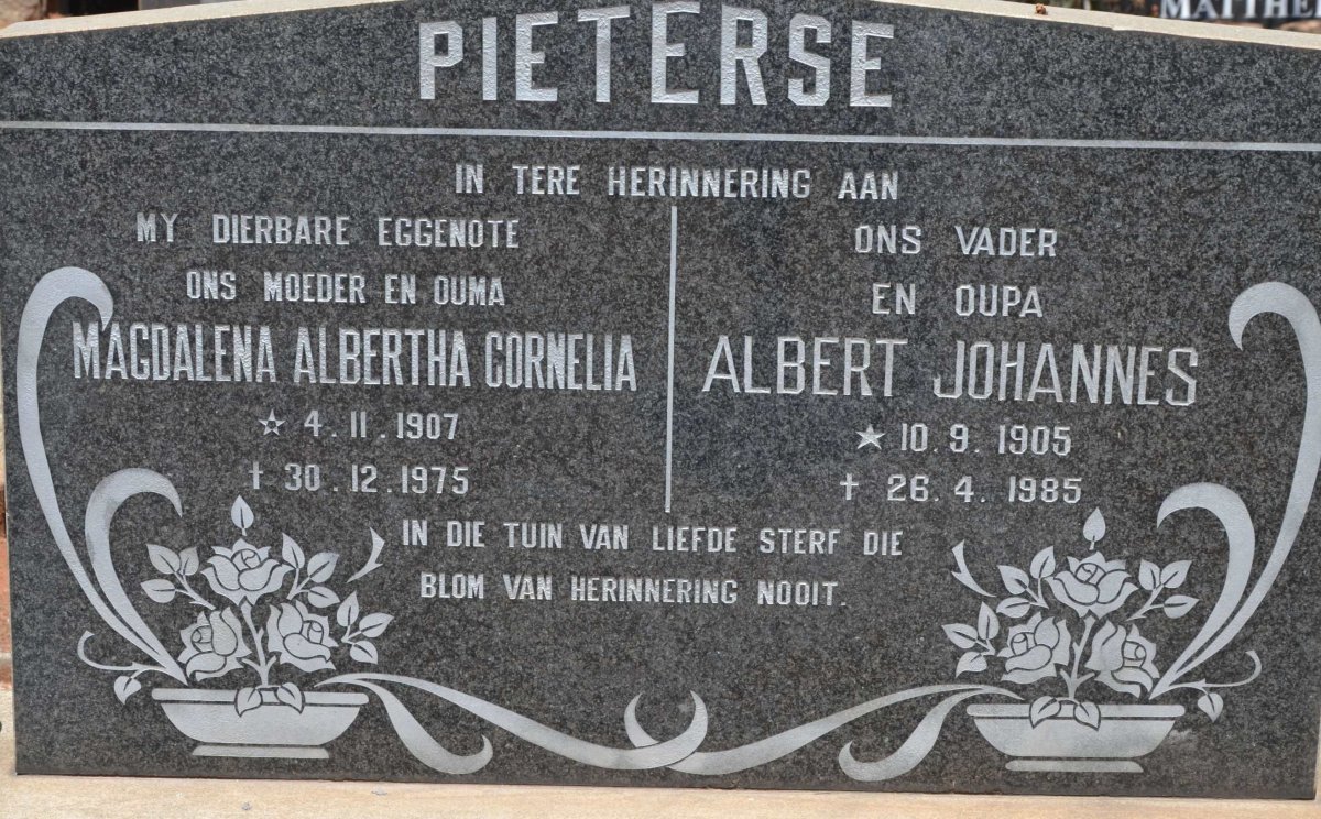PIETERSE Albert Johannes 1905-1985 &amp; Magdalena Albertha Cornelia 1907-1975