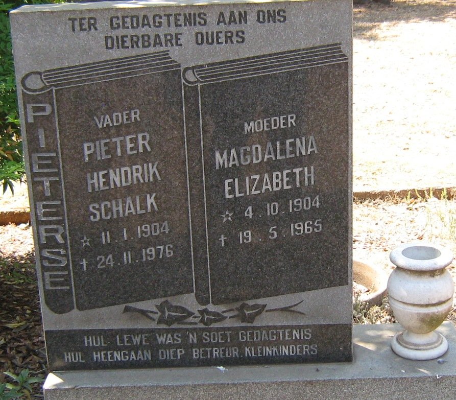 PIETERSE Pieter Hendrik Schalk 1904-1976 &amp; Magdalena Elizabeth 1904-1965
