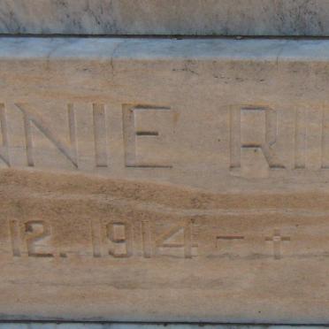 RIEKERT Connie 1914-1976