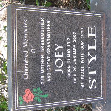 STYLE Joey 1917-2007