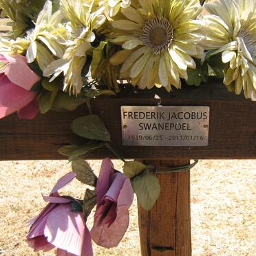 SWANEPOEL Frederik Jacobus 1939-2013