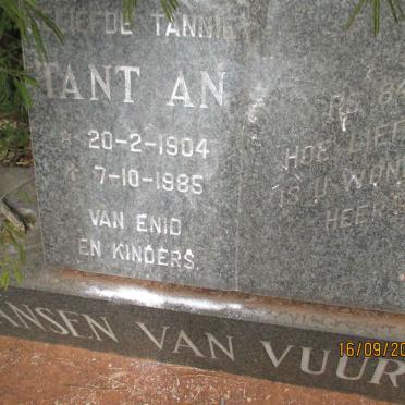 VUUREN An, Jansen van 1904-1985