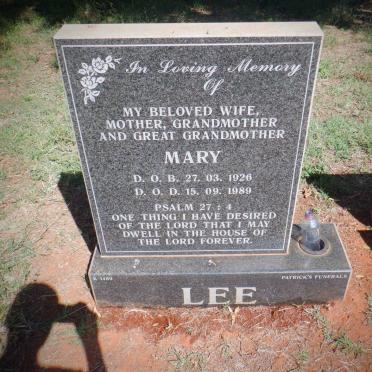 LEE Mary 1926-1989