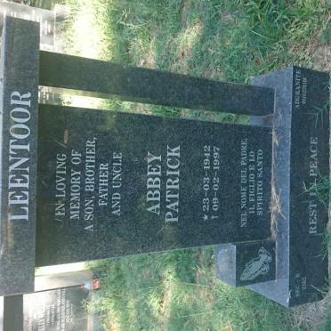LEENTOOR Abbey Patrick 1942-1997