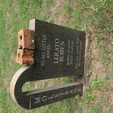 MOLETSANE Lerato Robyn 1995-1995