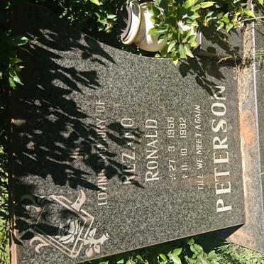 PETERSON Rezano Ronald 1956-1982
