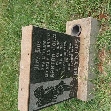 REYNERS Ashton John 1992-1994