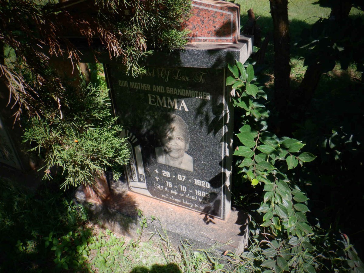 ? Emma 1920-1983