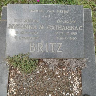 BRITZ Johanna M. 1890-1940 &amp; Catharina C. 1915-1940