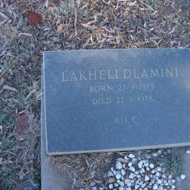 DLAMINI Lakheli 1975-1976