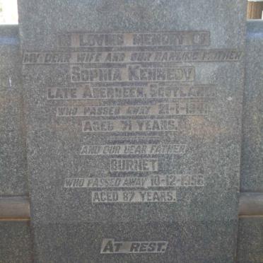 HUTCHEON Burnet -1956 &amp; Sophia Kennedy -194? 